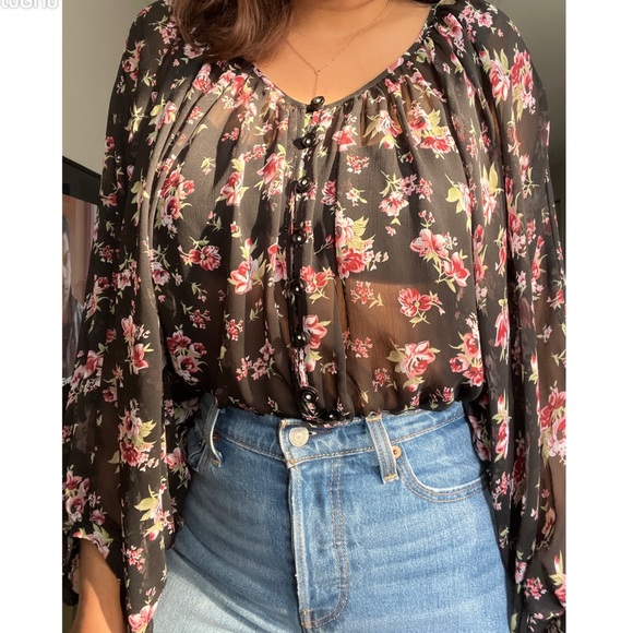 Floral balloon sleeve blouse - Picture 9 of 9